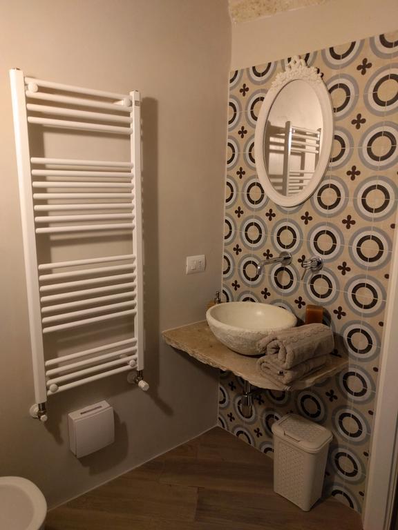 Palazzo Manfredi - Bed And Breakfast Monopoli Zewnętrze zdjęcie
