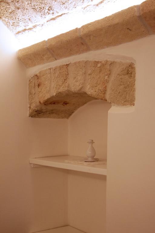 Palazzo Manfredi - Bed And Breakfast Monopoli Zewnętrze zdjęcie