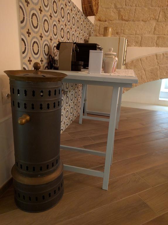 Palazzo Manfredi - Bed And Breakfast Monopoli Zewnętrze zdjęcie