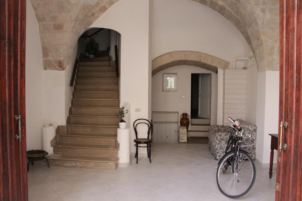 Palazzo Manfredi - Bed And Breakfast Monopoli Zewnętrze zdjęcie