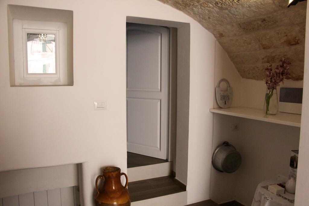 Palazzo Manfredi - Bed And Breakfast Monopoli Zewnętrze zdjęcie